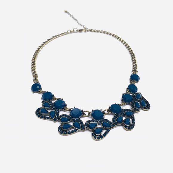 Gorgeous dark blue statement necklace - Picture 3 of 5